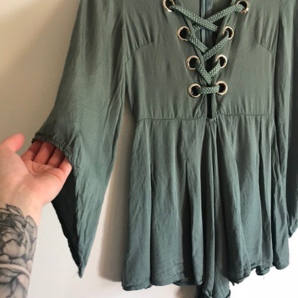 LF Green Lace Up Romper - Picture 5 of 7